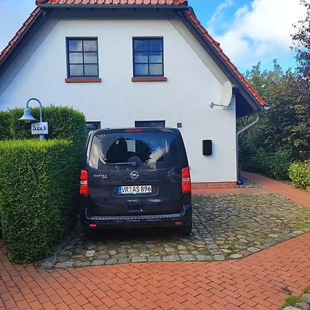 Haus Kehr-wieder Mit Wallbox Fuer E-pkw * Zingst
