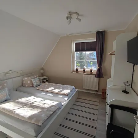 Haus Kehr-wieder Mit Wallbox Fuer E-pkw Holiday home *